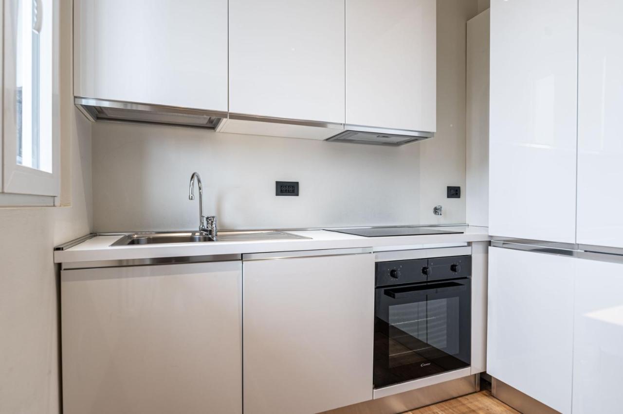 밀라노 Montello Livings, Exclusive Terrace And Skyline View 아파트 외부 사진